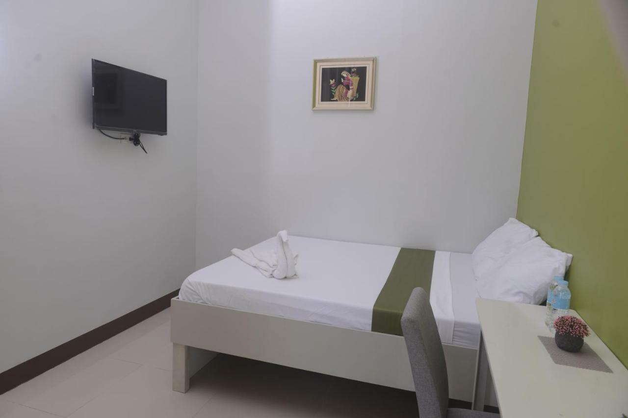 Mt Moriah Inn And Resto Ozamis Luaran gambar