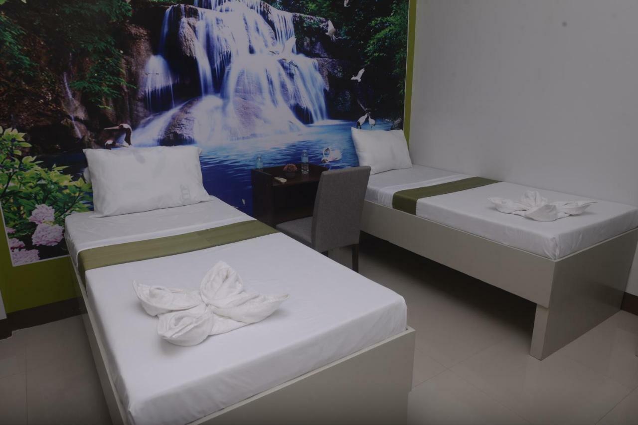Mt Moriah Inn And Resto Ozamis Luaran gambar