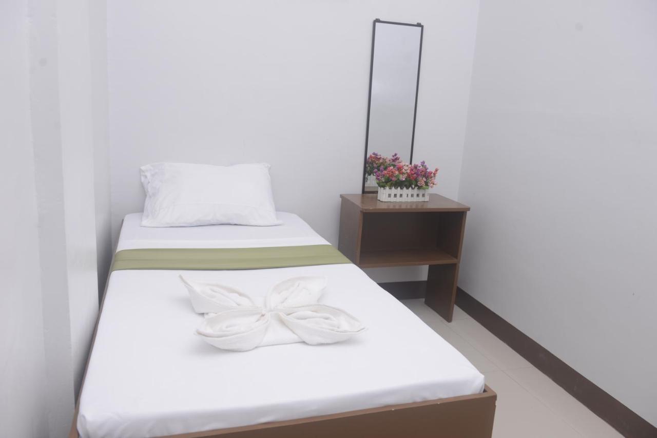 Mt Moriah Inn And Resto Ozamis Luaran gambar